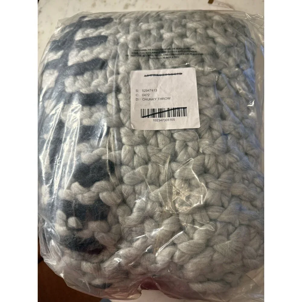 Anthropologie Chunky Knit Throw Blanket Gret NWT $128 60